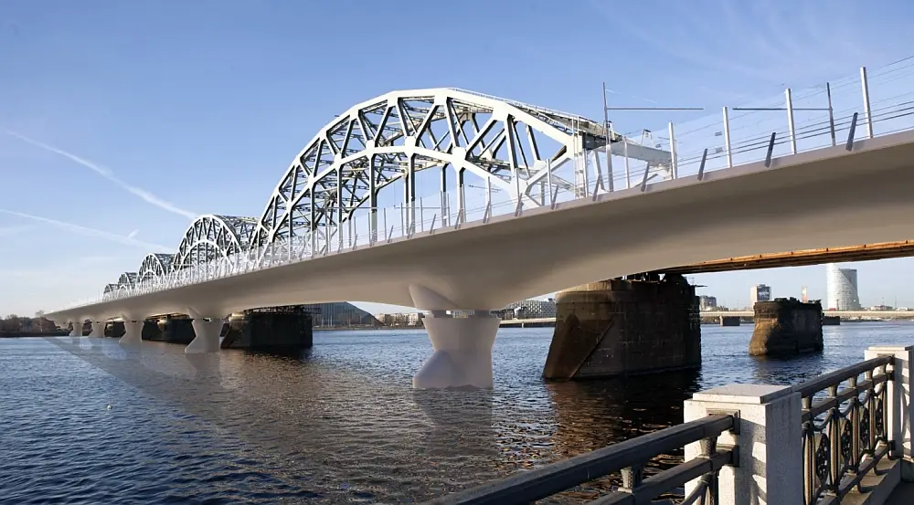 Поторопились: в Латвии остановили строительство моста для переброски войск НАТО