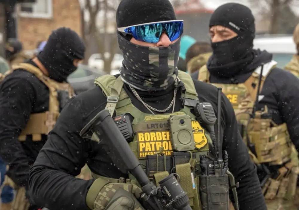 Сотрудники консульства Эквадора в Миннеаполисе не впустили агента ICE в здание