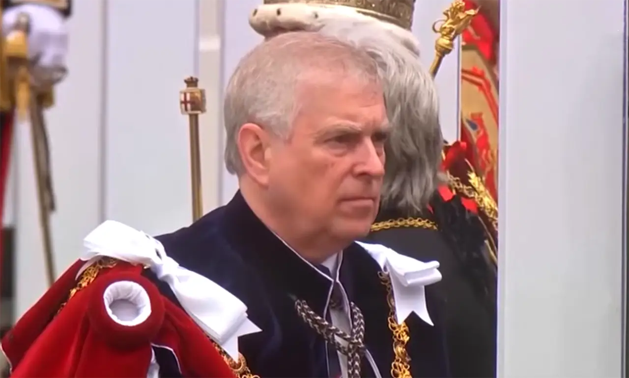 Карл III поддержал расследование против брата на фоне дела Эпштейна