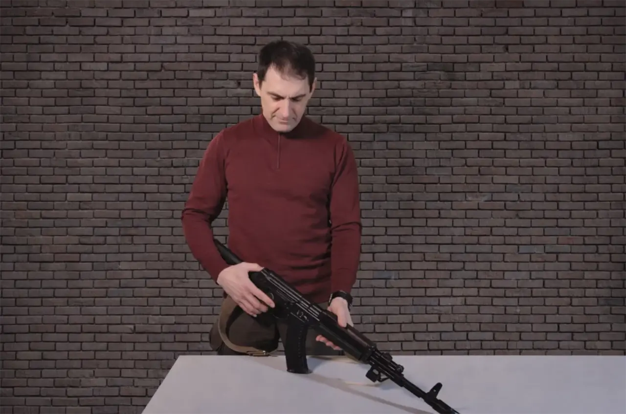 В России разработано новое учебное пособие по начальной военной подготовке