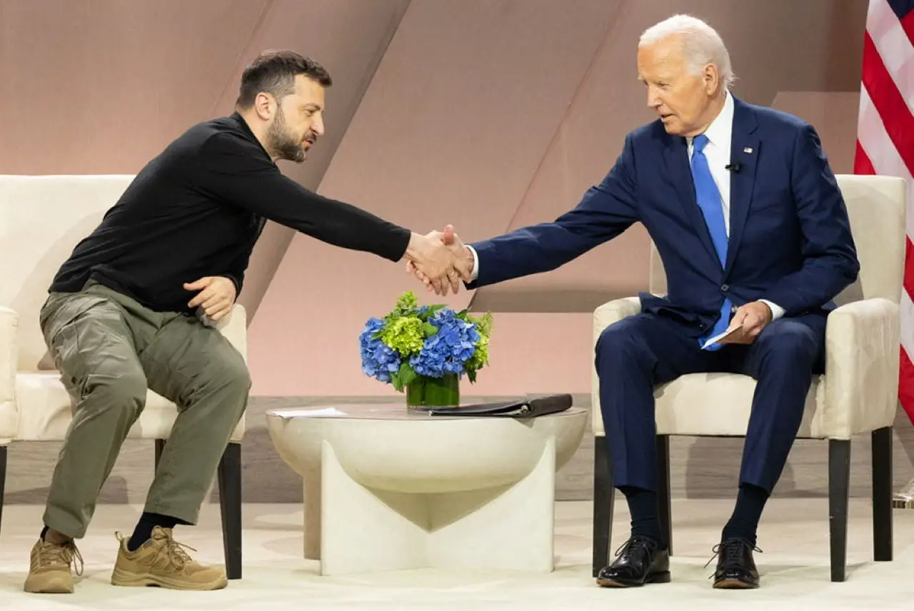 Пытались избегать эскалации: Зеленский раскритиковал администрацию Байдена