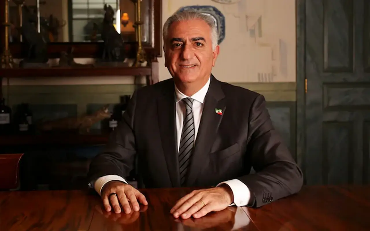 Реза Пехлеви призвал Трампа начать «гуманитарные» бомбардировки Ирана