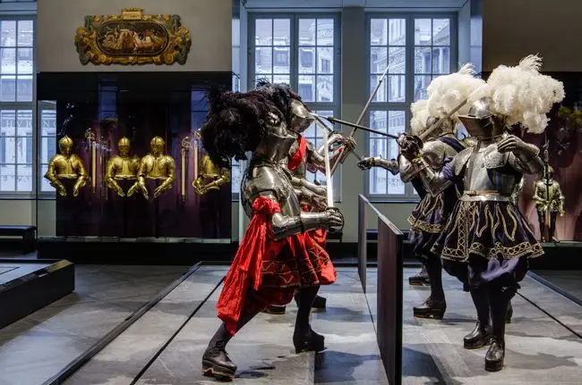 Доспехи как произведение искусства