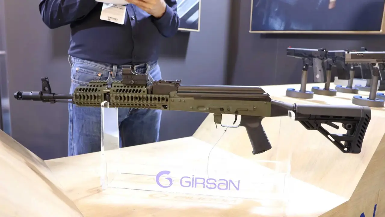 «Турецкий Калаш»: Турция представила прототип новой винтовки