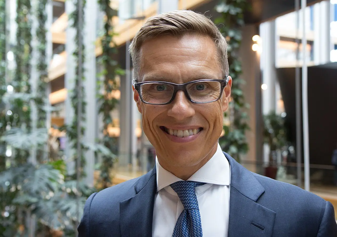 ����� ������� ������ �� ����������� � ������� � ���������� ������������� ������