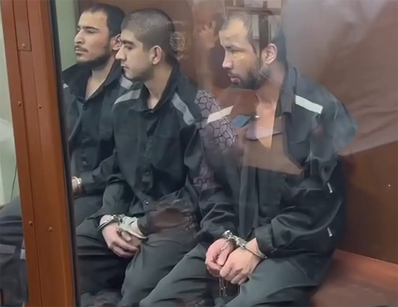 Суд вынес приговоры пятнадцати фигурантам теракта в «Крокус Сити Холле»