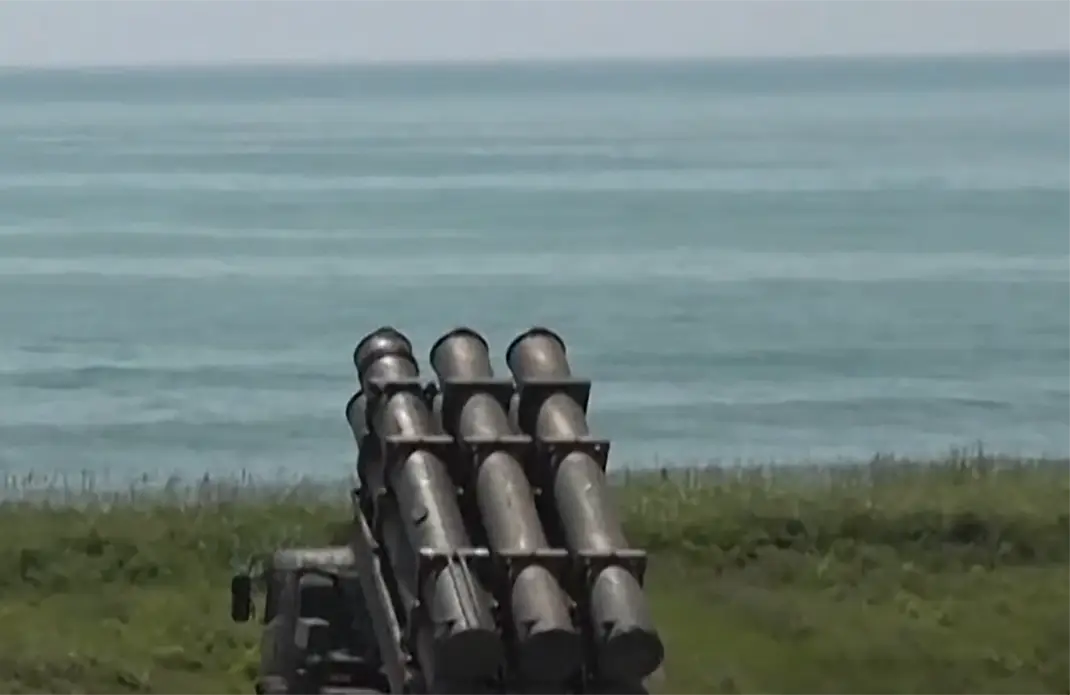 Япония сообщила о развертывании ракет, способных достичь материкового Китая