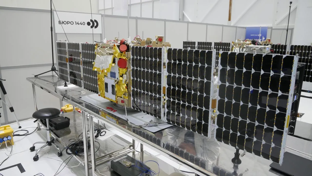 Можем, когда надо: спутниковая группировка «Рассвет» от Бюро 1440