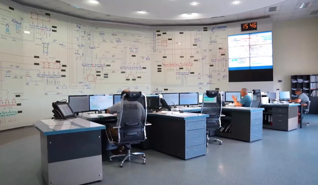 Укрэнерго сообщило об отключении света в шести областях Украины после атаки РФ