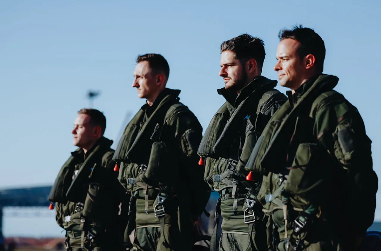 Латвия спокойно показывает лётчиков Франции, участвующих в операциях против РФ