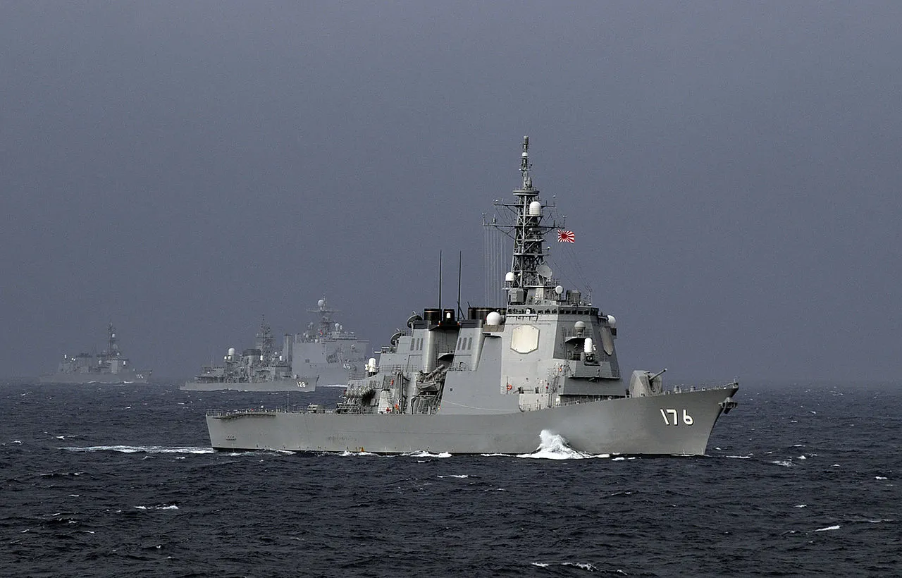 Первый модернизированный эсминец ВМС Японии отстреляется «Томагавками»