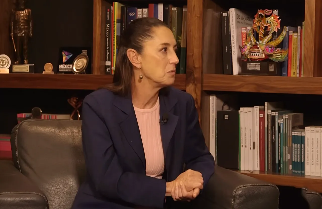 Президент Шейнбаум: Мексика будет поставлять топливо Кубе сквозь блокаду США