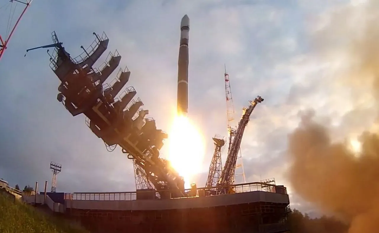 Минобороны продолжает наращивать спутниковую группировку на орбите