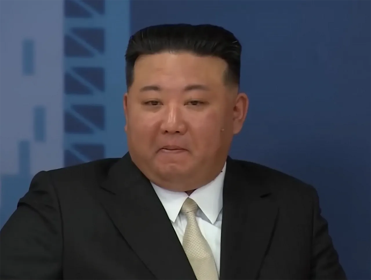 Ким Чен Ын принял извинения президента Южной Кореи по поводу БПЛА на границе