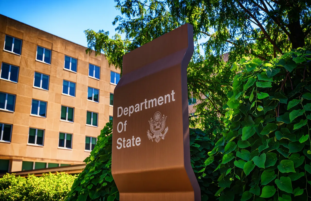 Прекращение огня и разоружение Хизбаллы: начались переговоры Израиля и Ливана