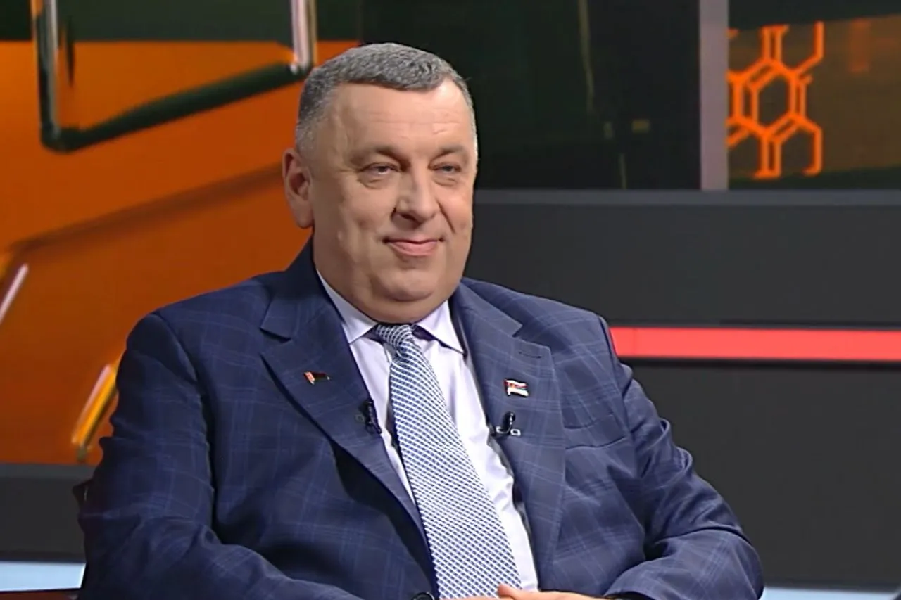 Депутат: ЕС потребовал от Сербии вдвое сократить выдачу россиянам паспортов
