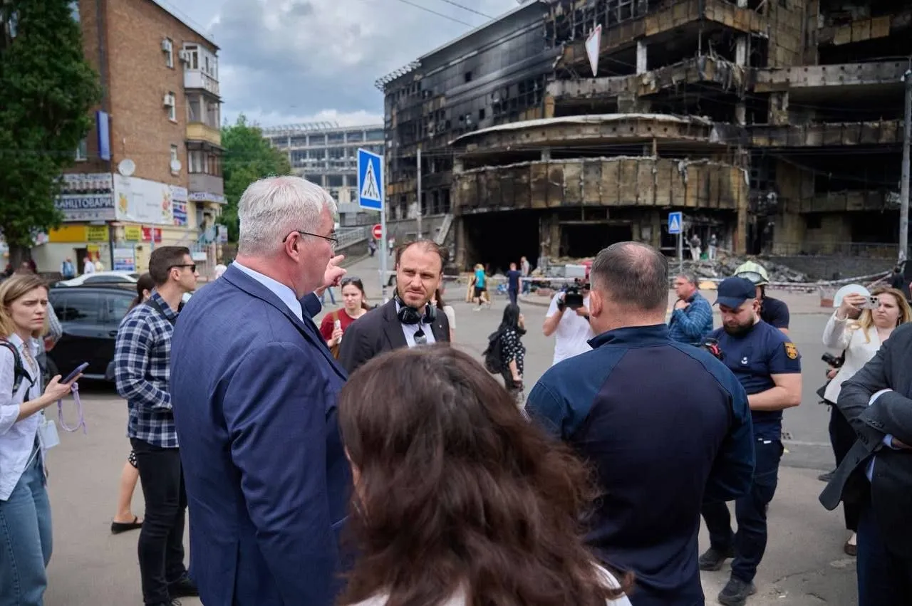 Дипломаты ЕС отказались покидать Киев, проигнорировав предупреждение Москвы