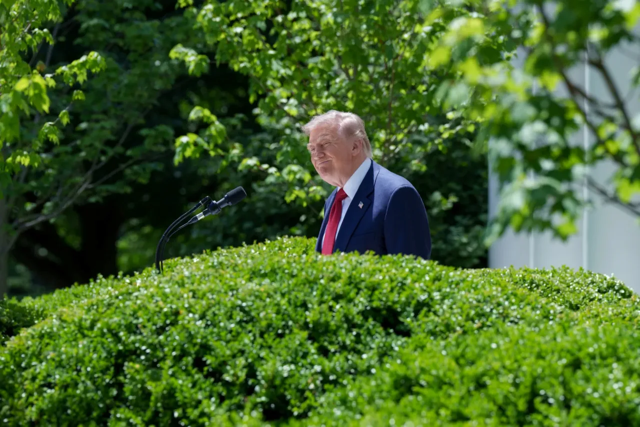 Их нравы: Минюст США полностью освободил Трампа от налоговых проверок