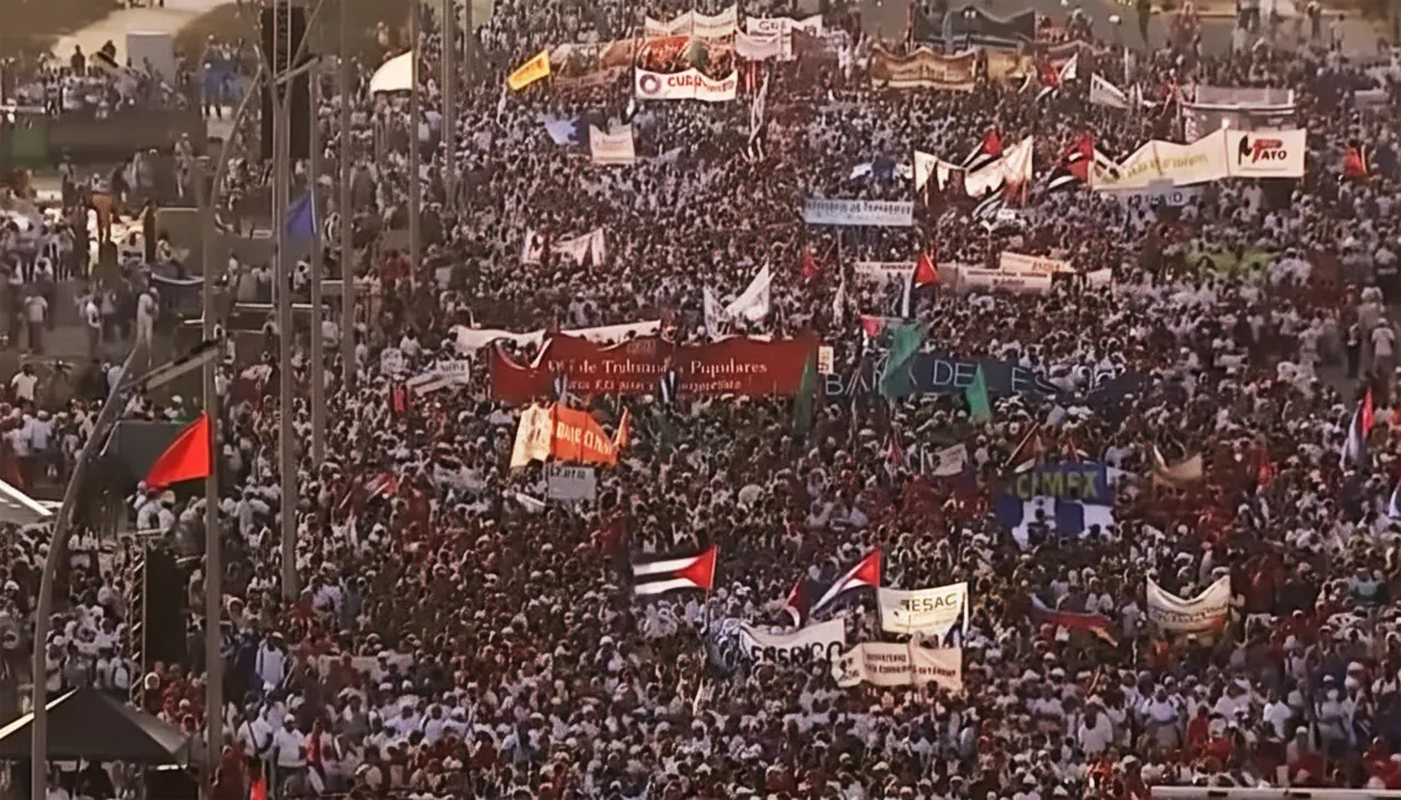 На Кубе 1 мая прошёл самый масштабный за последнее время митинг против США