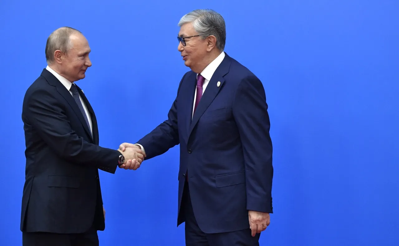 Президент Казахстана: Ни одна проблема в мире не может быть решена без России