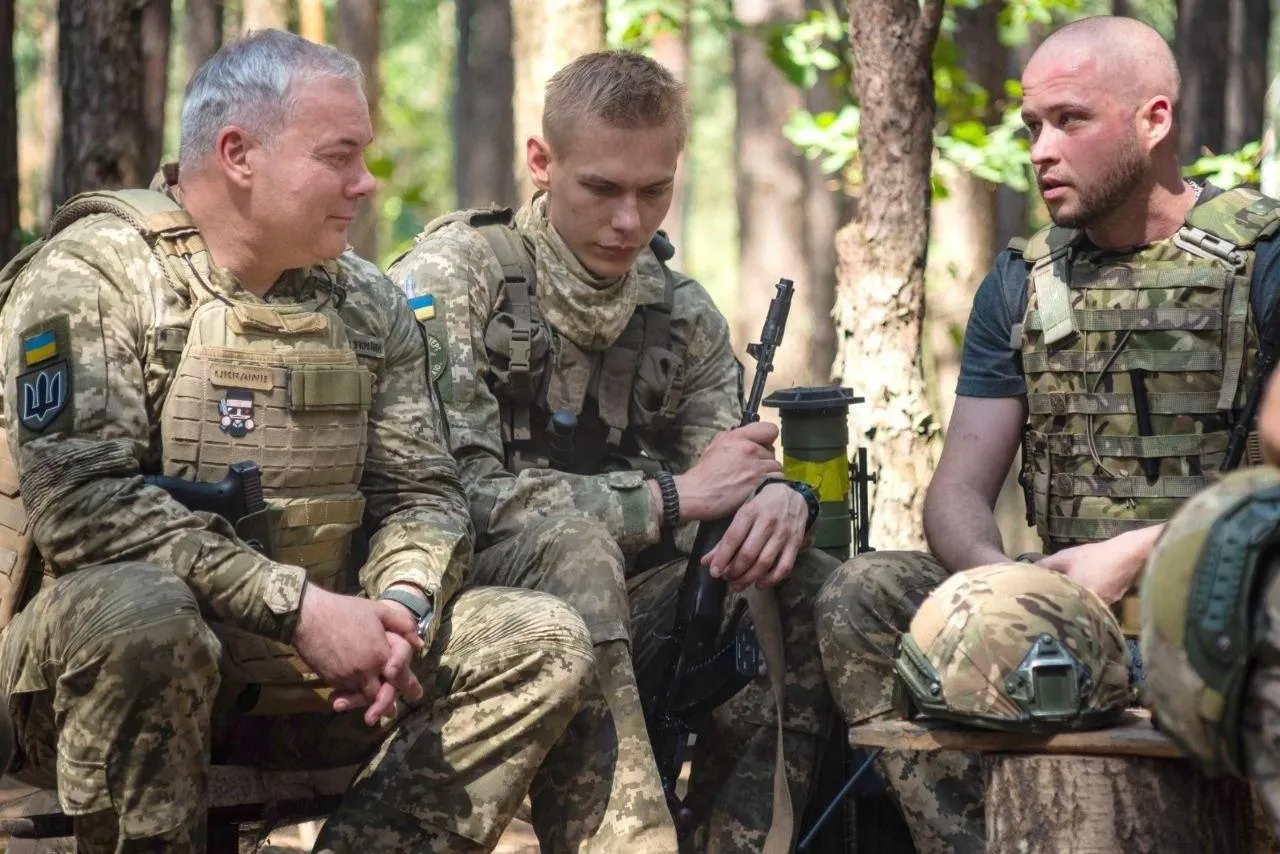 У Зеленского паранойя, Генштаб ВСУ не видит готовности Белоруссии к войне