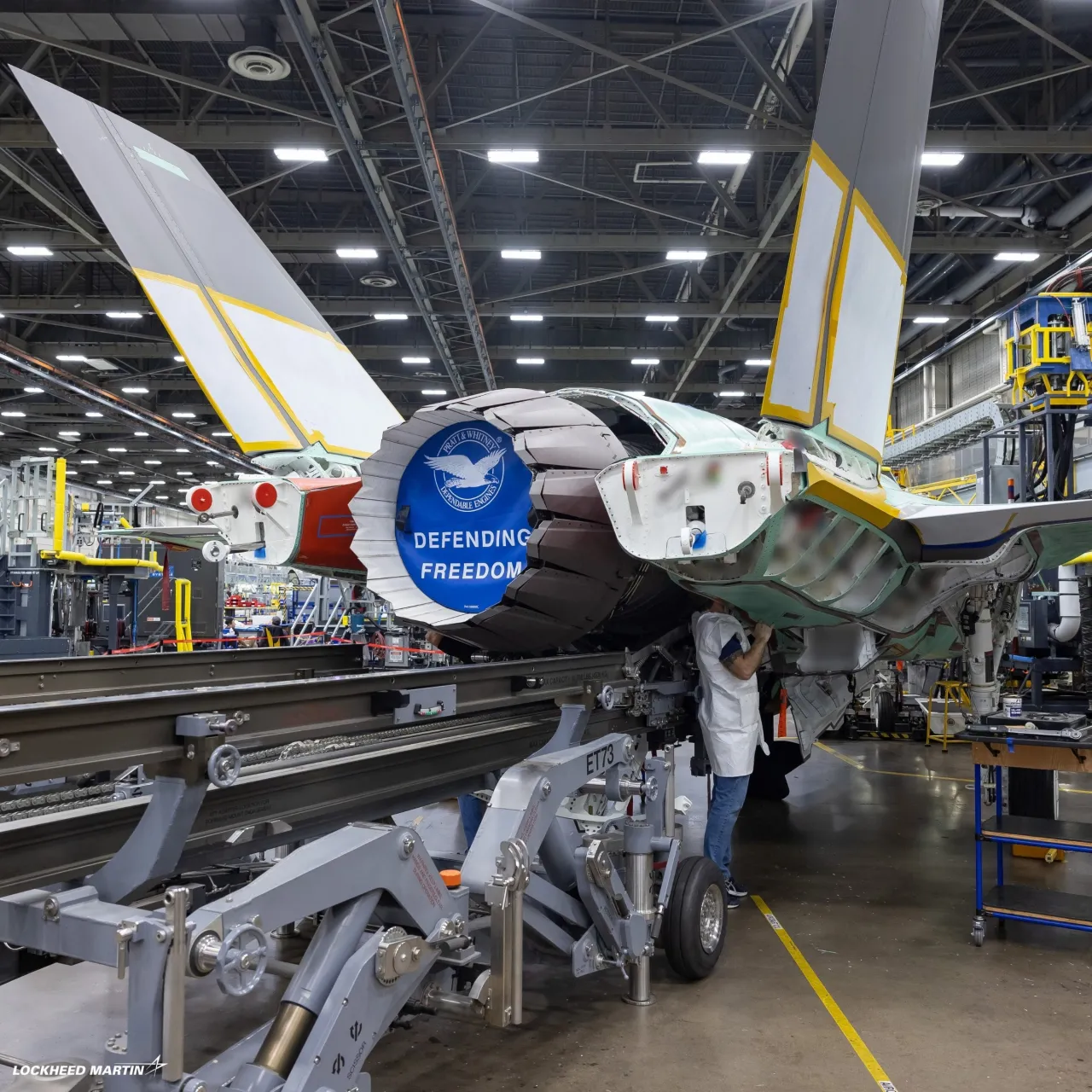Германия получает первый F-35A: Вашингтон усиливает ядерный контроль над Европой