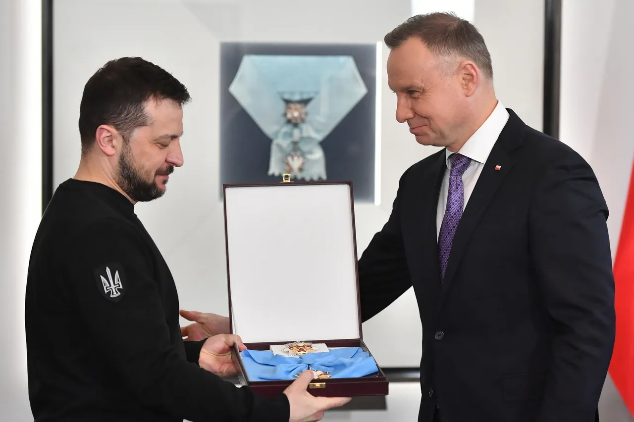 Зеленского лишили высшей награды Польши - ордена Белого орла