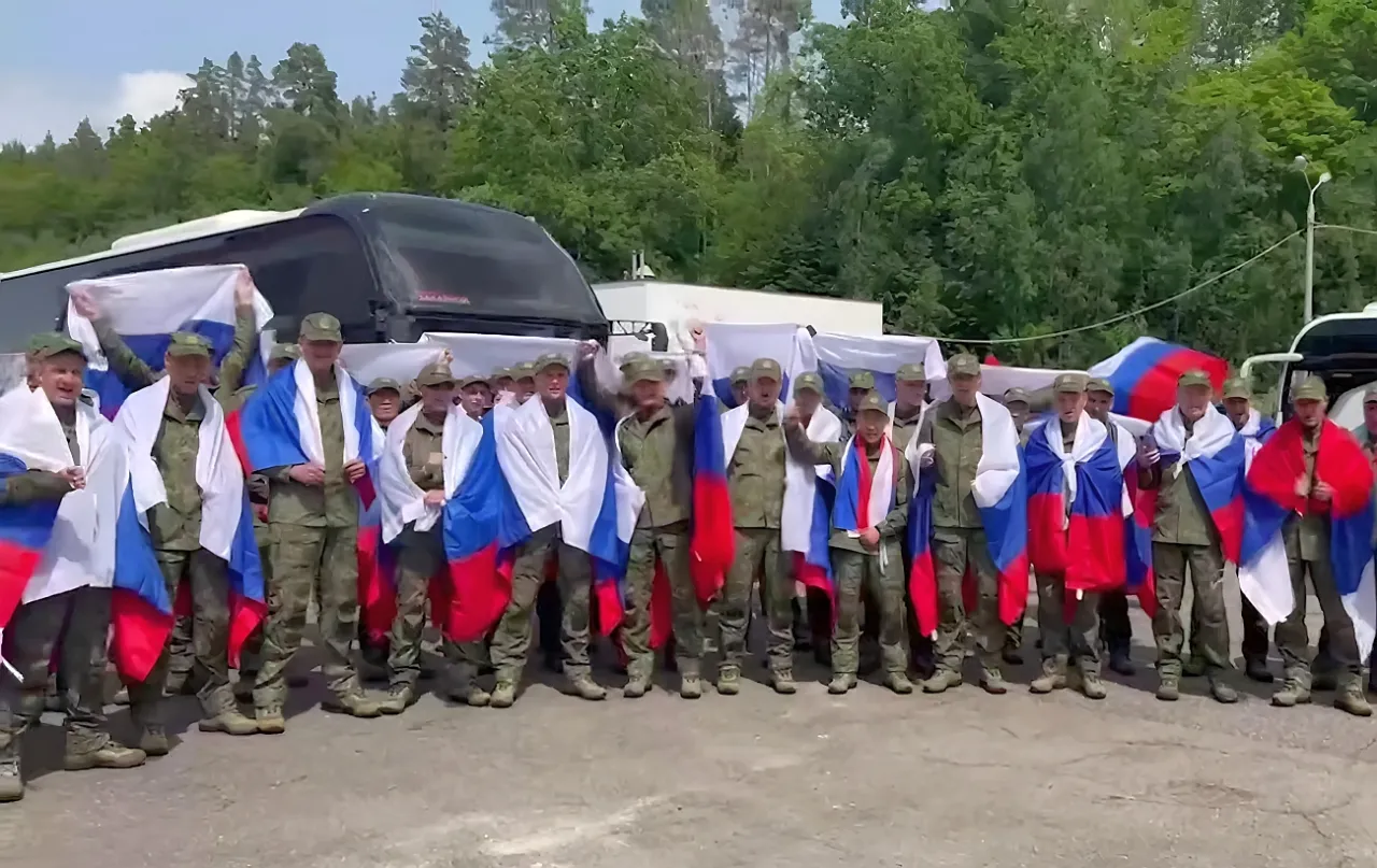 В Россию из украинского плена возвращаются 160 военнослужащих