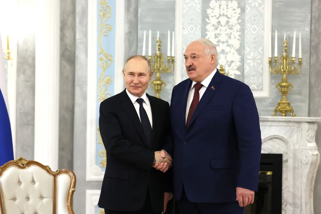 Президент России поздравил белорусского коллегу с Днём Независимости страны
