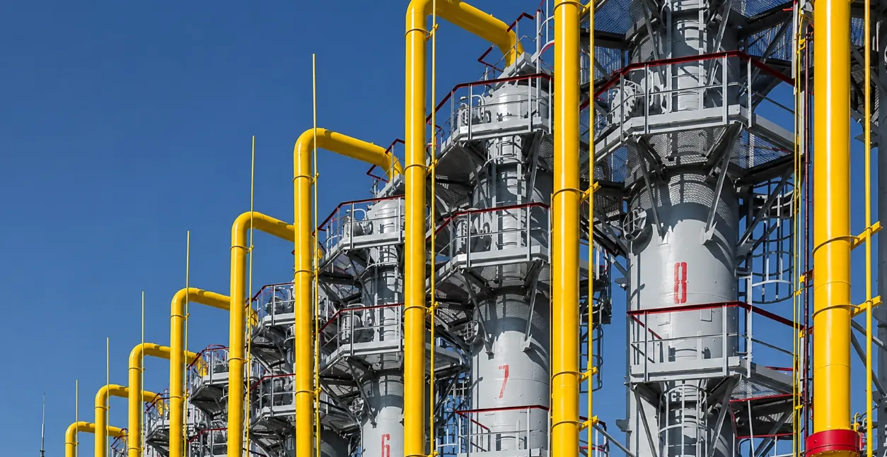 Naftogaz : La Russie cible des installations de production pétrolière près de Kharkiv pour le troisième jour consécutif.