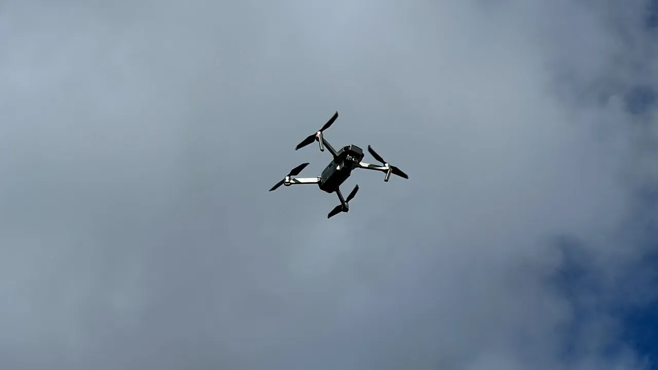 ФСБ предотвратила удар Киева FPV-дронами по военным аэродромам в глубине России