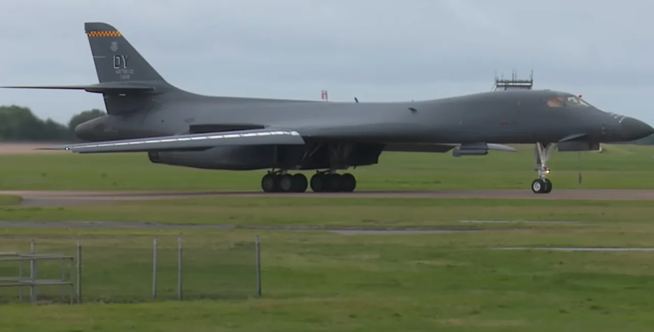 ����� ����� ������ ������� �� ������� �������� ����� � ������ ������� B-1 Lancer