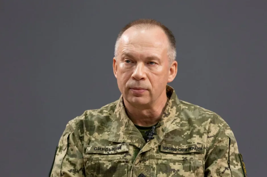 Бывший МО Украины: Сырский плёл интриги и раскалывал страну