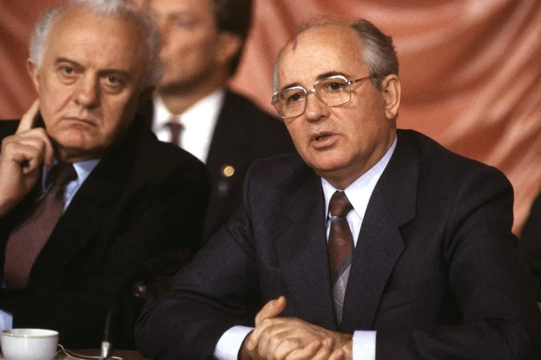The Method of Cultural Cooperation and the Defeat of the USSR in the Cold War