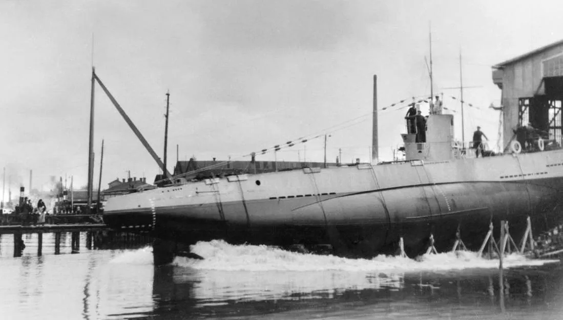 Спуск «Vesikko» на воду 10 мая 1933 года