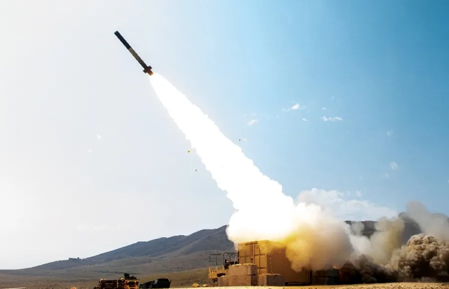 Lockheed Martin испытала контейнерную РСЗО Kodiak