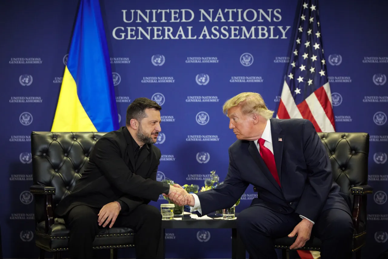 Зеленский надеется на трёхстороннюю встречу с Путиным и Трампом уже в этом году
