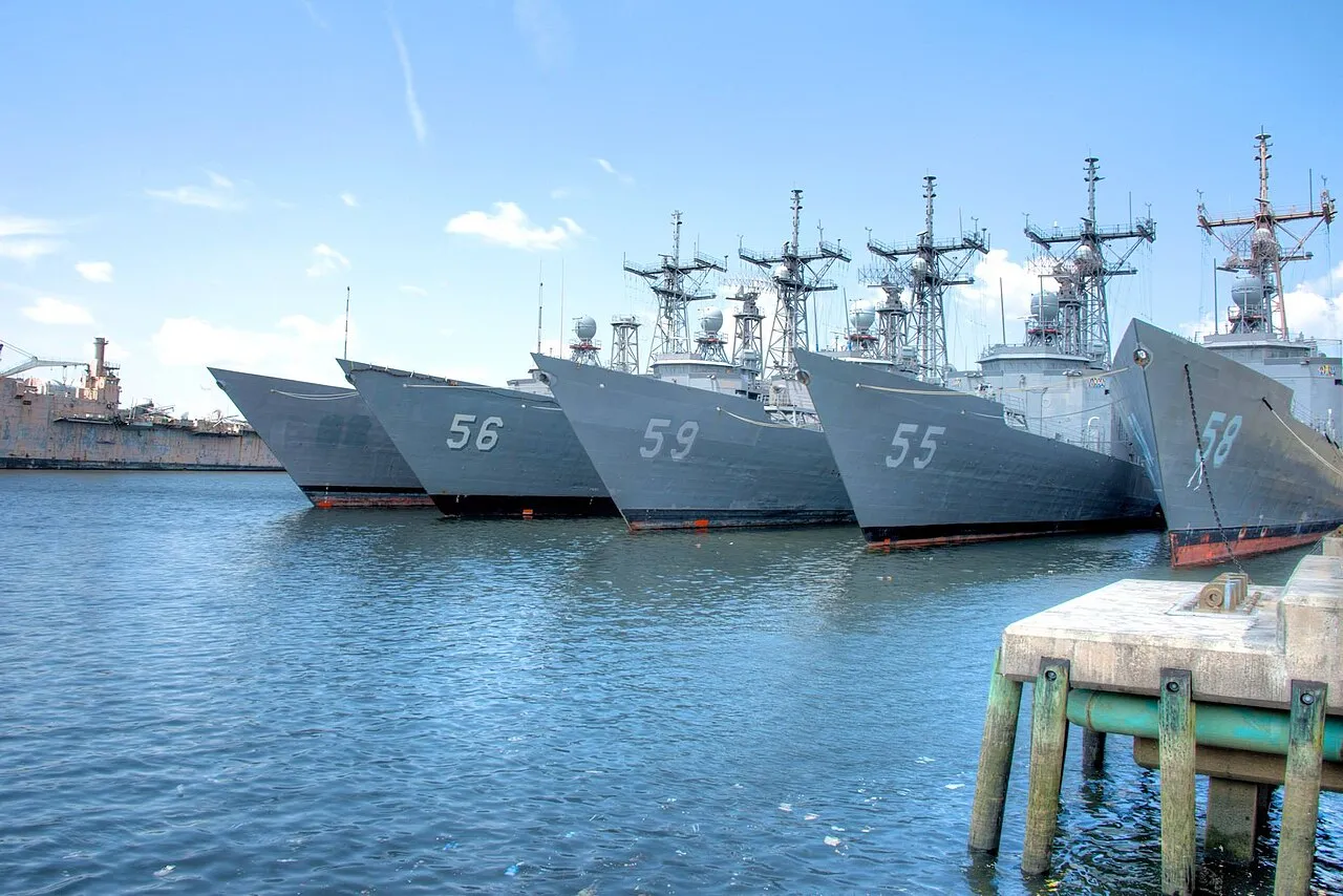 США снова предложили Украине забрать оставшиеся фрегаты типа Oliver Hazard Perry