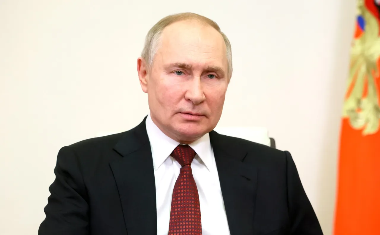 Путин: Договориться друг с другом должны в первую очередь Россия и Украина