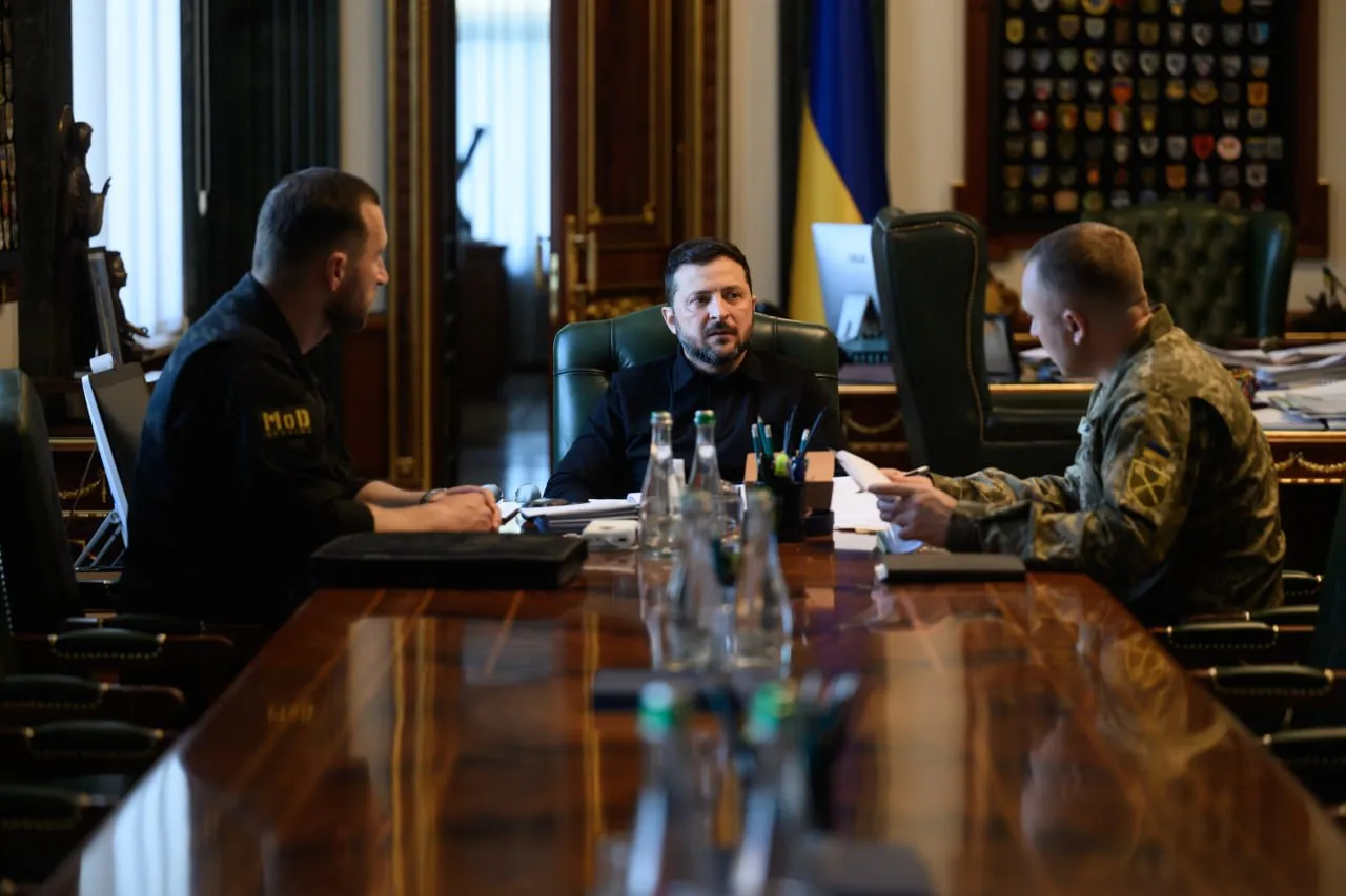 Киев снова ударил по НПЗ в России, проигнорировав просьбу Трампа не делать этого