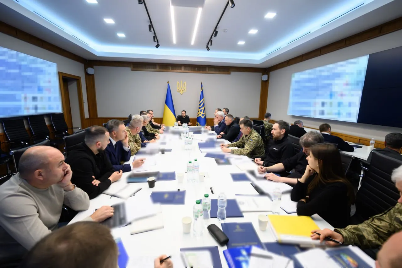 Украина не может найти средства для закрытия дефицита военного бюджета