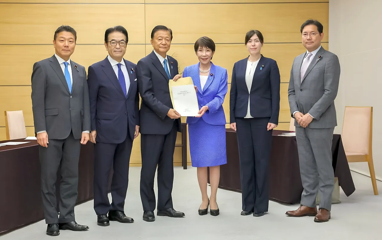 Le Japon a imposé des sanctions unilatérales supplémentaires contre la Russie.