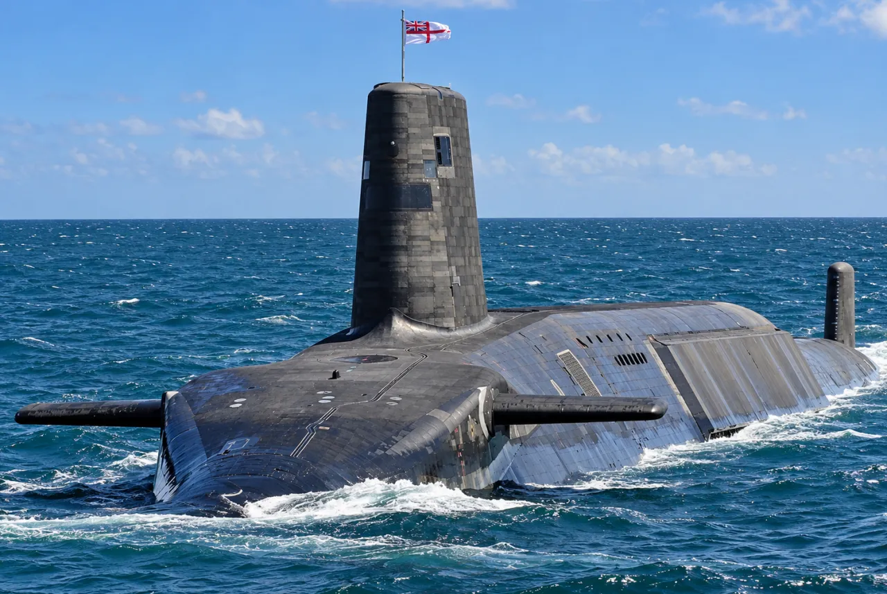 Сразу три из четырёх атомных британских подлодок вышли в море - одна из них с ЯО
