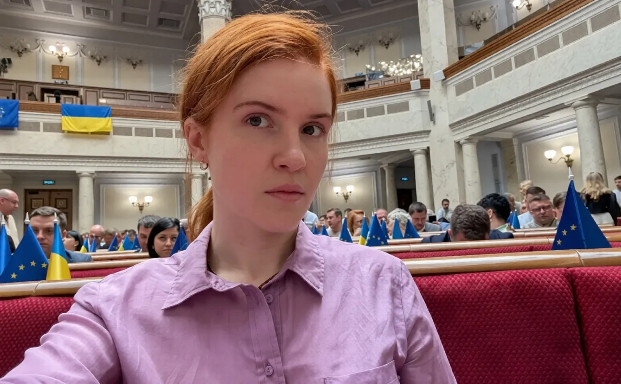 «Нужно выжить»: депутат Рады призывает украинцев любыми путями бежать из страны