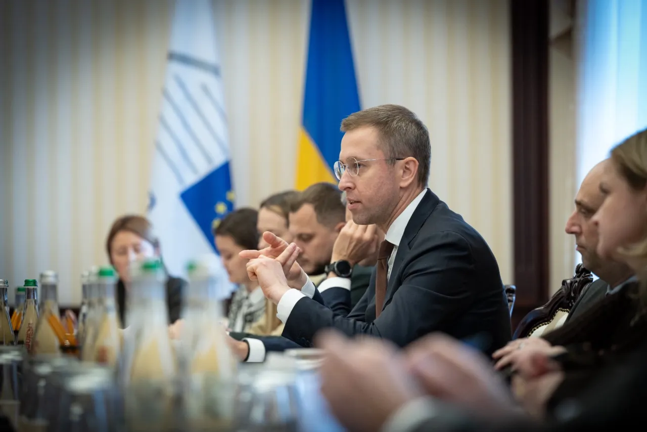 Премьер Украины: за мобилизацию теперь станут отвечать не ТЦК, а предприятия