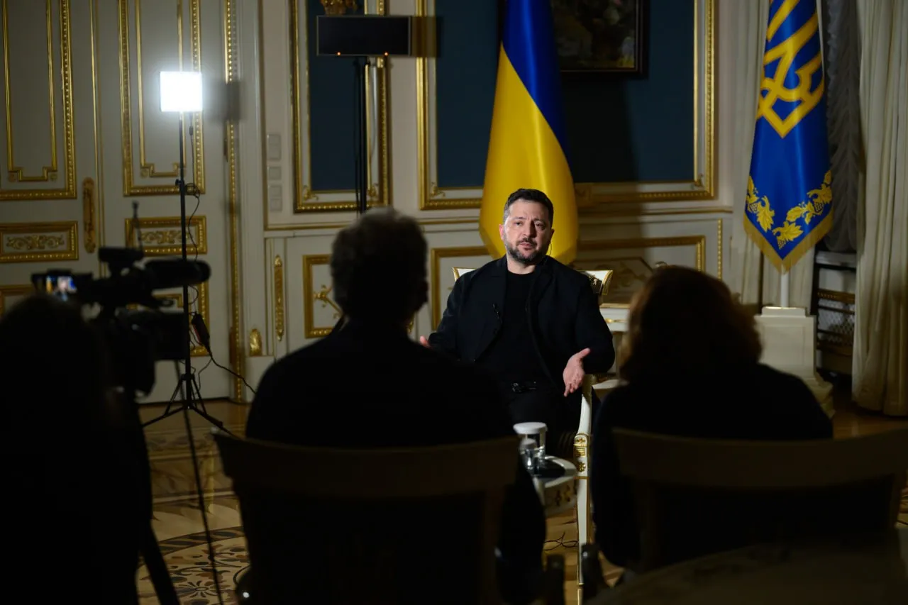 Зеленский пригрозил «жёстко ответить» России, если удары по мостам продолжатся