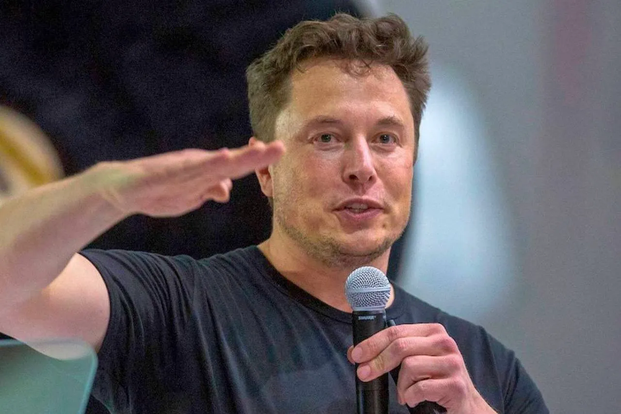 Маск назвал причину, по которой Starlink должен оставаться гражданской системой